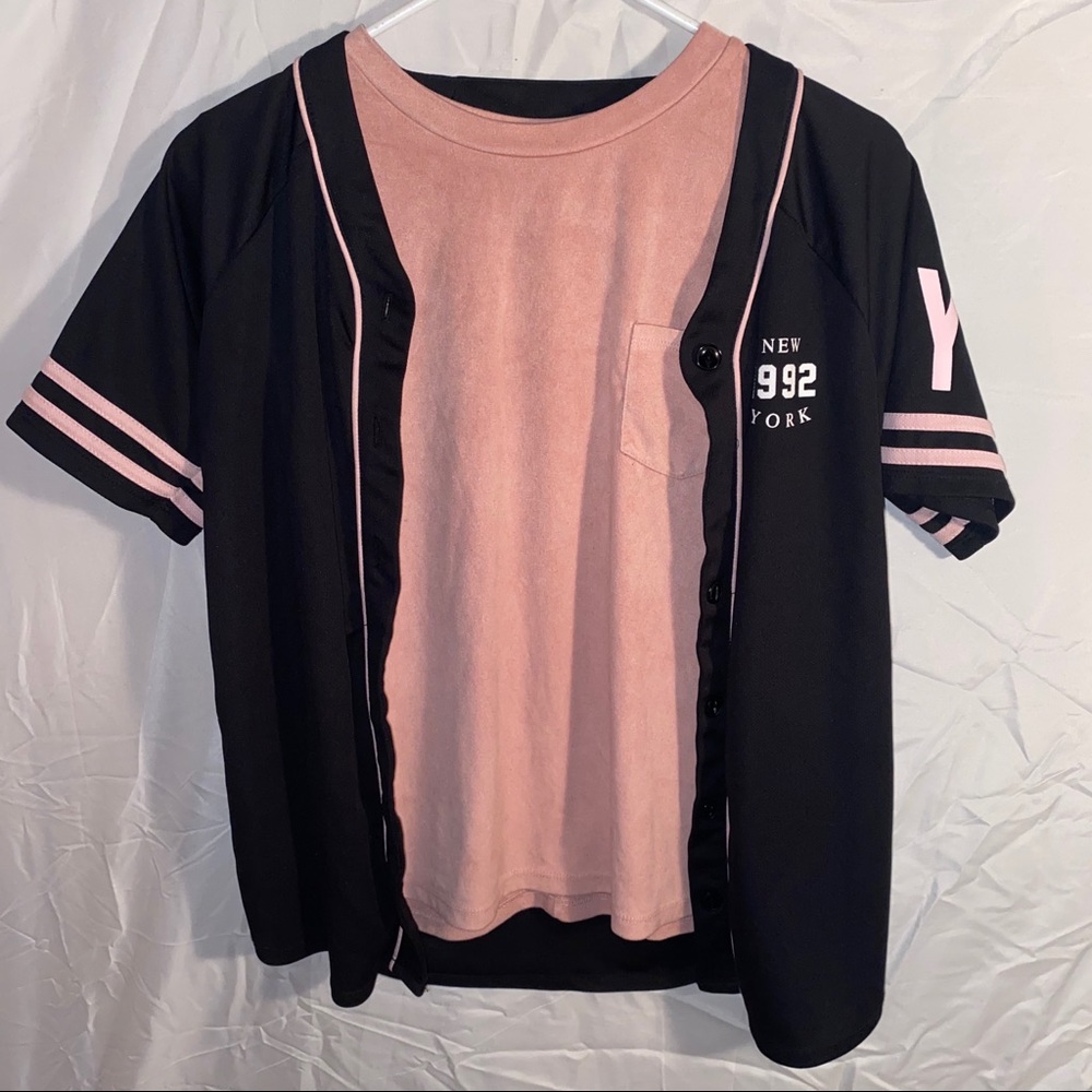 Two pieces NY top